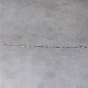 Chocker ~~~barely worn